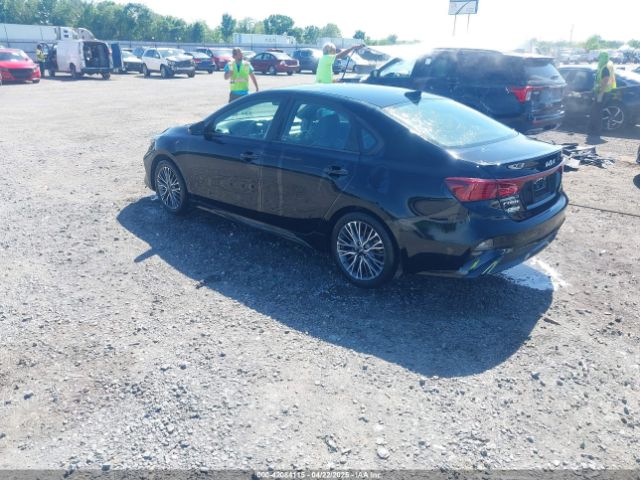 3KPF54ADXNE448913 KIA Forte Gt-line