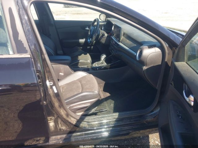 3KPF54ADXNE448913 KIA Forte Gt-line