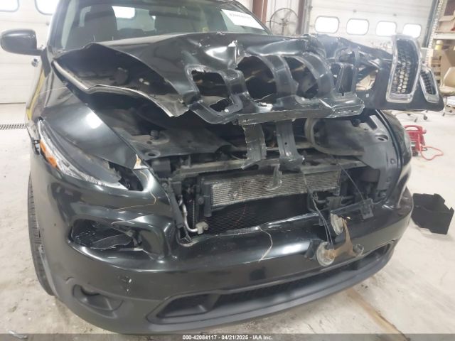1C4PJMCS7GW213051 Jeep Cherokee North
