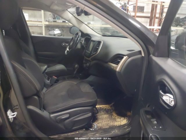 1C4PJMCS7GW213051 Jeep Cherokee North
