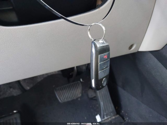 5XYPH4A52HG203261 KIA Sorento 3.3l Ex