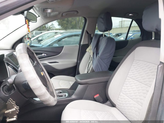 2GNAXHEV8K6108399 Chevrolet EQUINOX LS