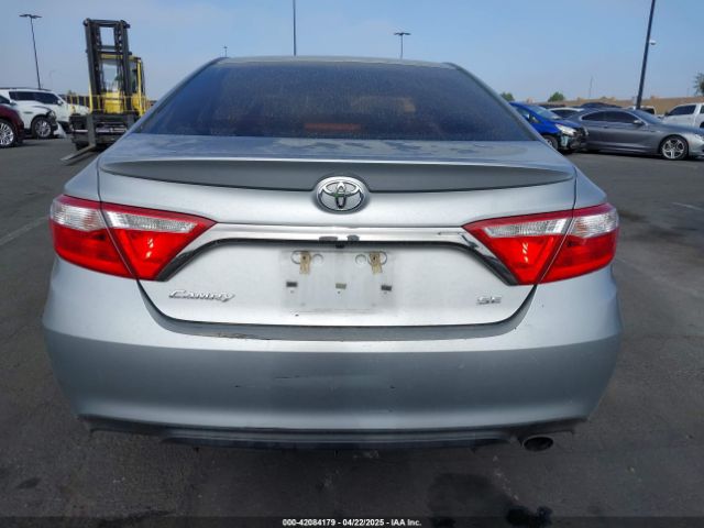 4T1BF1FKXHU637628 Toyota CAMRY SE