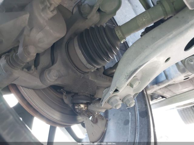 4T1BF1FKXHU637628 Toyota CAMRY SE