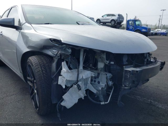 4T1BF1FKXHU637628 Toyota CAMRY SE