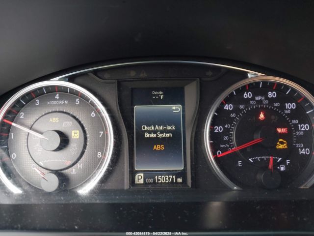 4T1BF1FKXHU637628 Toyota CAMRY SE