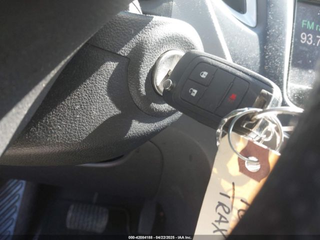 KL7CJNSB0GB695291 Chevrolet Trax 1ls