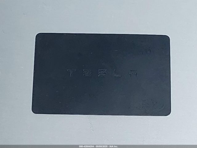 5YJ3E1EB9KF230493 Tesla Model 3 Long Range/performance