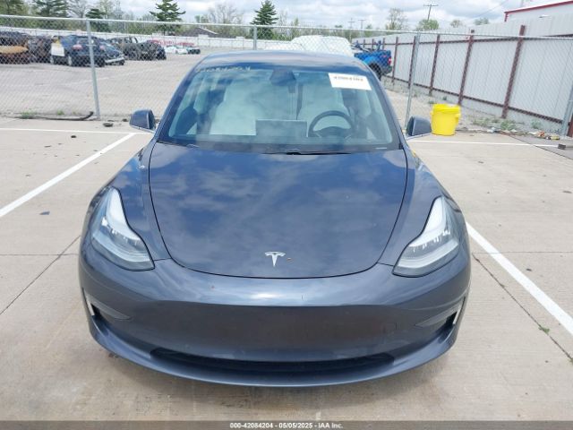 5YJ3E1EB9KF230493 Tesla Model 3 Long Range/performance