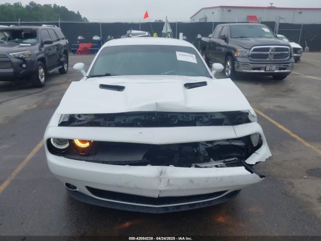 2C3CDZAG8MH560727 Dodge Challenger Sxt