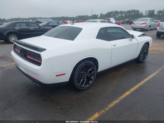 2C3CDZAG8MH560727 Dodge Challenger Sxt