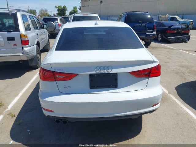WAUACGFF9F1002975 Audi A3