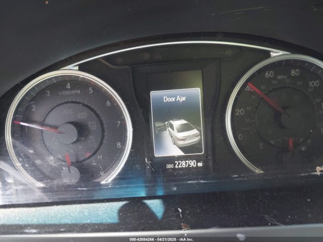 4T1BF1FK9GU221424 Toyota CAMRY SE