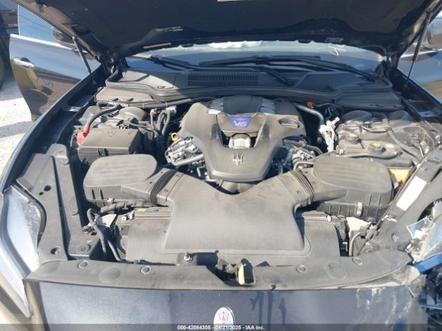 ZAM56YPL8M1373172 Maserati Quattroporte S Granlusso