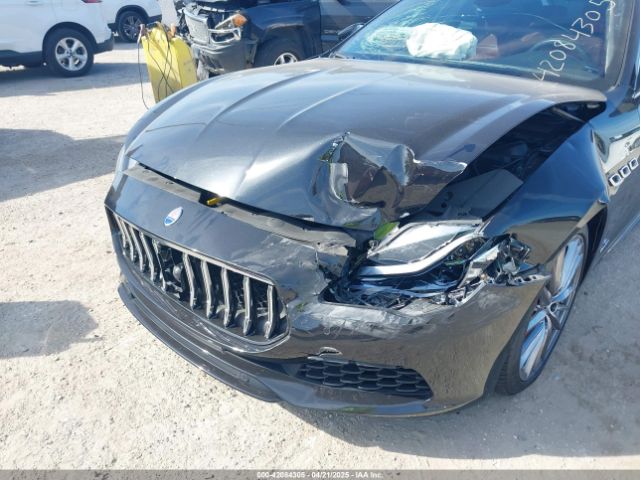 ZAM56YPL8M1373172 Maserati Quattroporte S Granlusso
