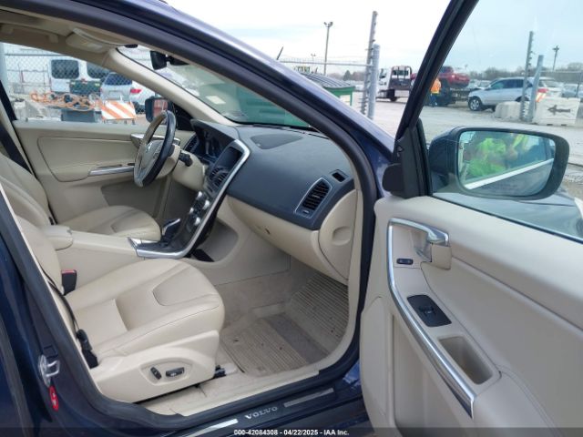 2015 VOLVO XC60 YV4612RM3F2635586 Photo 4