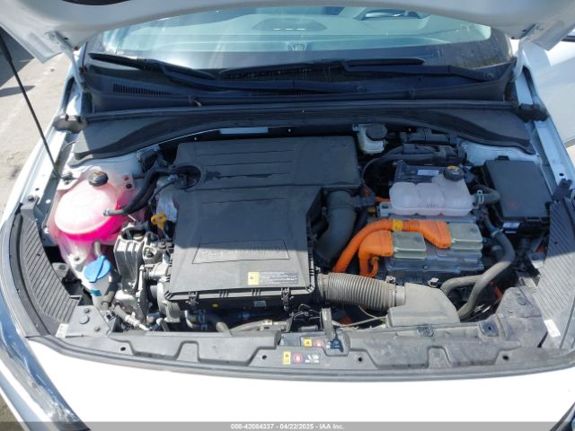 KMHC75LD7NU265630 Hyundai Ioniq Plug-in Hybrid Sel