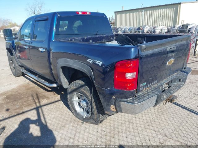 2011 CHEVROLET SILVERADO 1500 3GCPKSE35BG314698 Photo 2