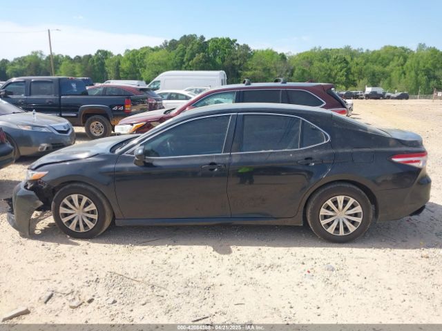 4T1B11HK6JU067077 Toyota CAMRY L