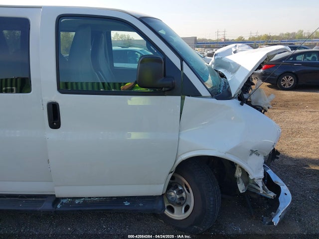 1GAZGPFG3L1177956 Chevrolet Express Passenger Rwd 3500 Extended Wheelbase Lt