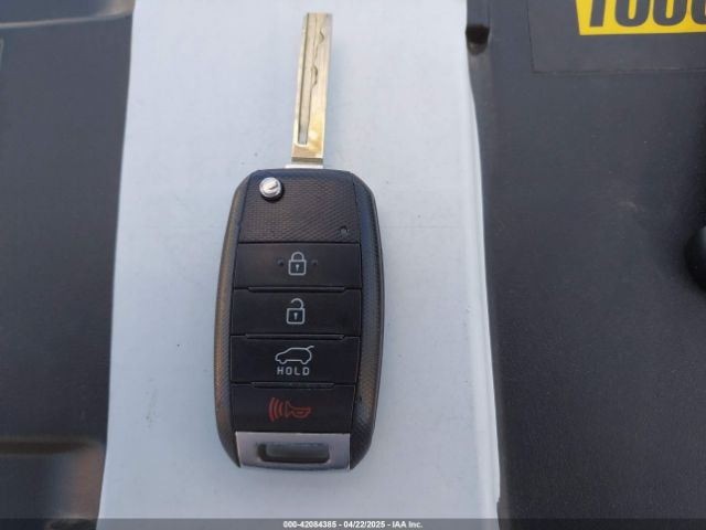 5XYPGDA54HG195795 KIA Sorento 3.3l Lx