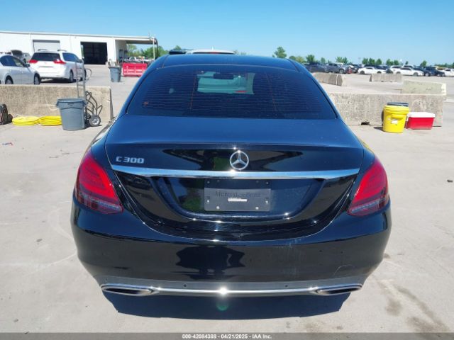 W1KWF8DB0MR618283 Mercedes-Benz C 300 Sedan