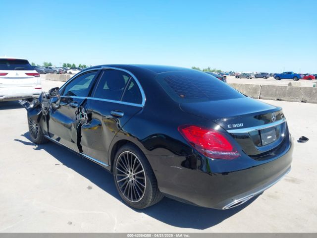 W1KWF8DB0MR618283 Mercedes-Benz C 300 Sedan