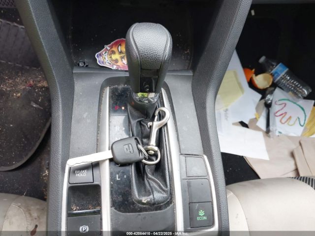 2HGFC2F57JH502776 Honda Civic Lx