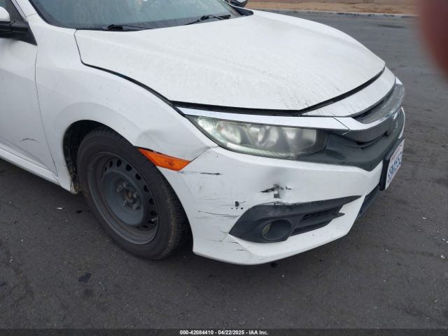 2HGFC2F57JH502776 Honda Civic Lx