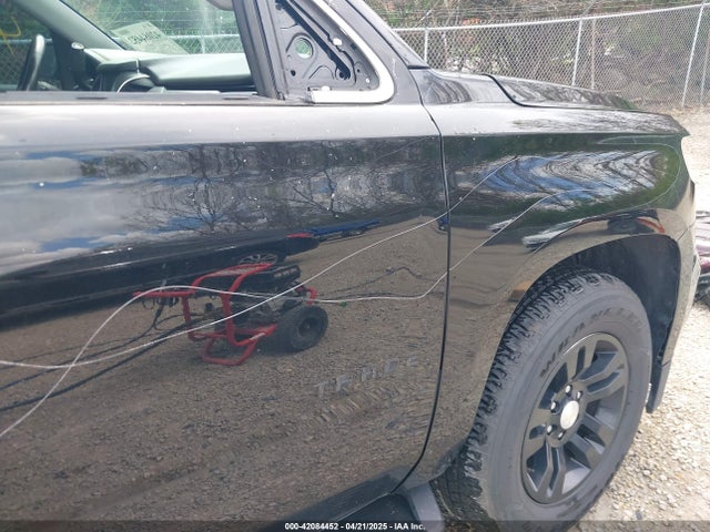 1GNSCBKC7HR157557 Chevrolet Tahoe Lt