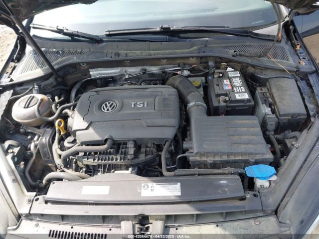 3VW4T7AUXFM046120 Volkswagen Golf Gti 2.0t S 4-door