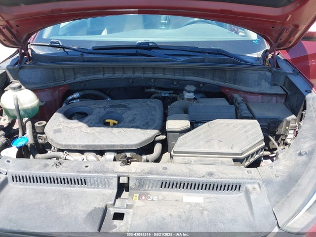 KM8J23A41GU196420 Hyundai TUCSON SE