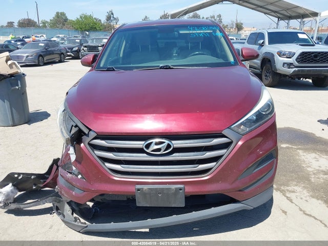 KM8J23A41GU196420 Hyundai TUCSON SE