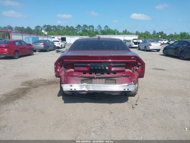 2C3CDZGG8JH116766 Dodge Challenger Gt Awd