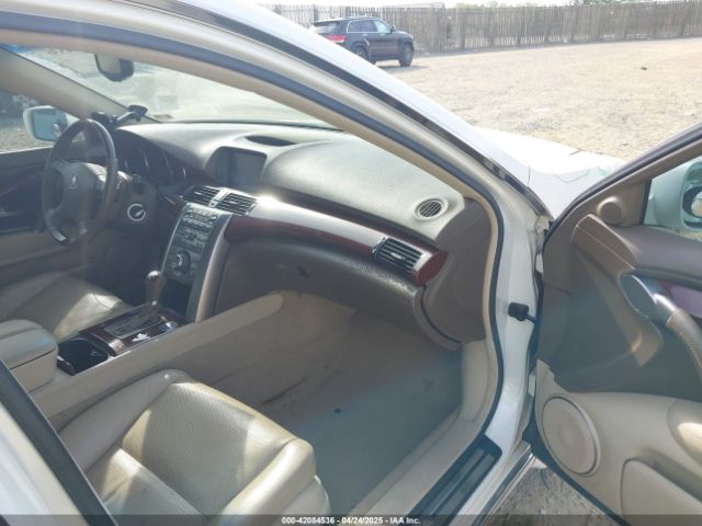 2010 ACURA RL JH4KB2F69AC000054 Photo 4