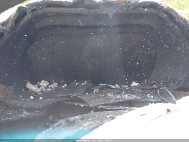 2024 POLESTAR 2 YSMFD3KA9RL210893 Photo 6