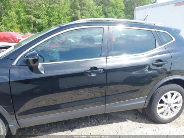 JN1BJ1BV5MW570859 Nissan Rogue Sport Sv Fwd Xtronic Cvt