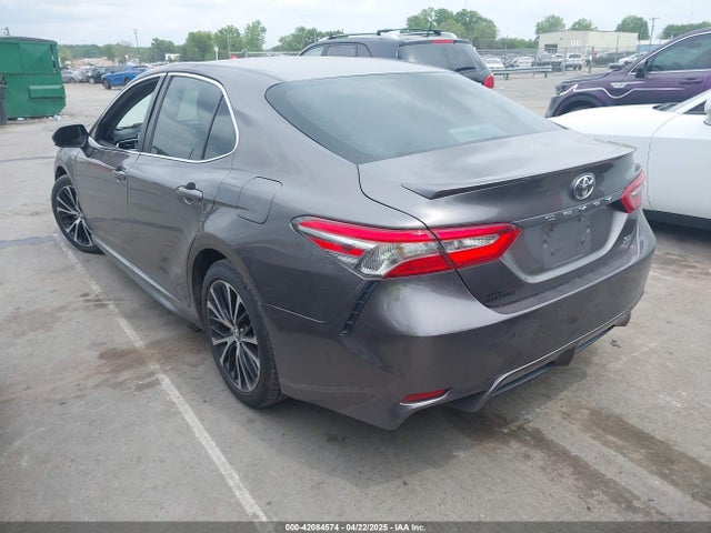 4T1B11HK7JU615927 Toyota CAMRY SE