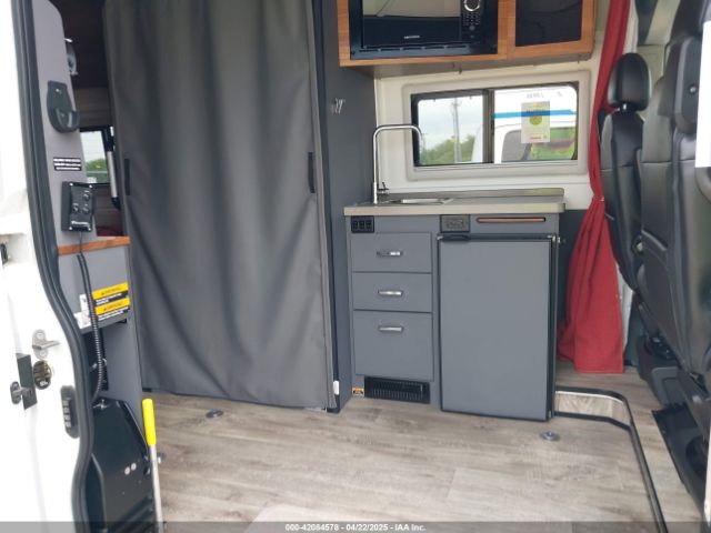 2023 RAM PROMASTER 2500 3C6LRVDG5NE101211 Photo 7