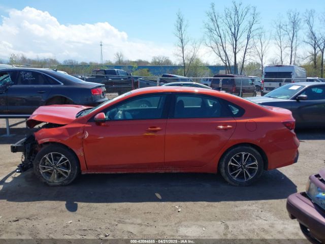 3KPF24AD4PE514738 KIA Forte Lxs
