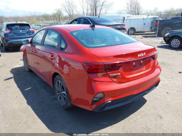 3KPF24AD4PE514738 KIA Forte Lxs