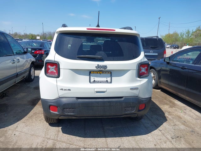 ZACCJBBB1JPG87036 Jeep Renegade Latitude 4x4