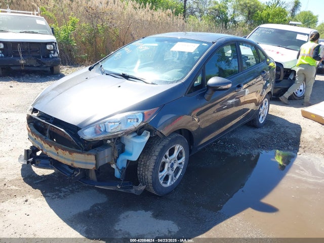 Ford FIESTA SE 2016 3FADP4BJ3GM156508 Image 2