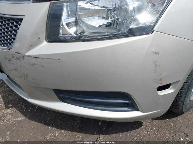 1G1PC5SB8E7192700 Chevrolet Cruze 1lt Auto