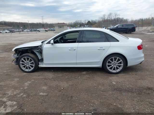 WAUFFAFLXGN015633 Audi A4 2.0t Premium