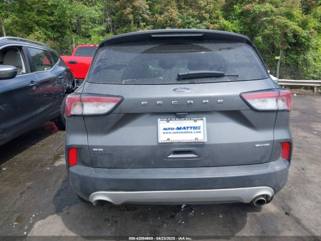 1FMCU9G63NUA63170 Ford ESCAPE SE
