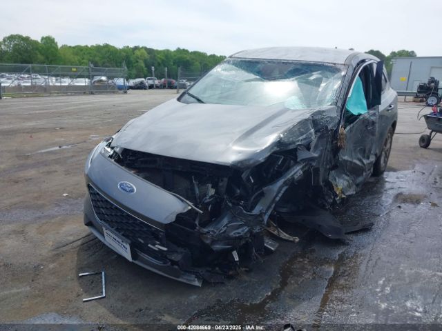 1FMCU9G63NUA63170 Ford ESCAPE SE