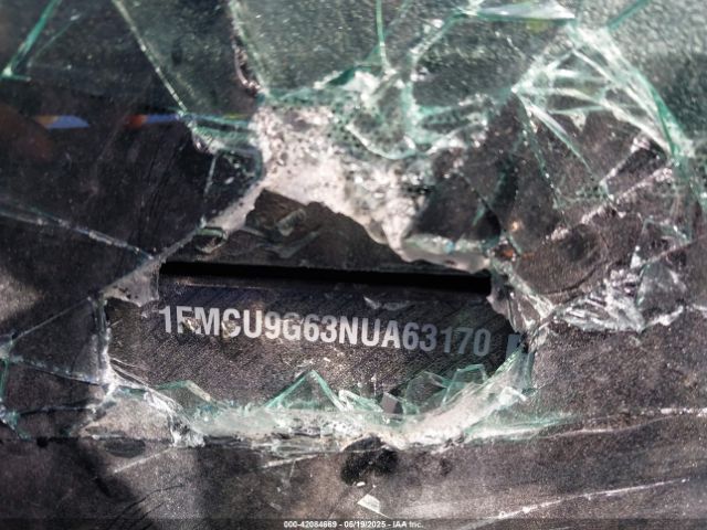 1FMCU9G63NUA63170 Ford ESCAPE SE