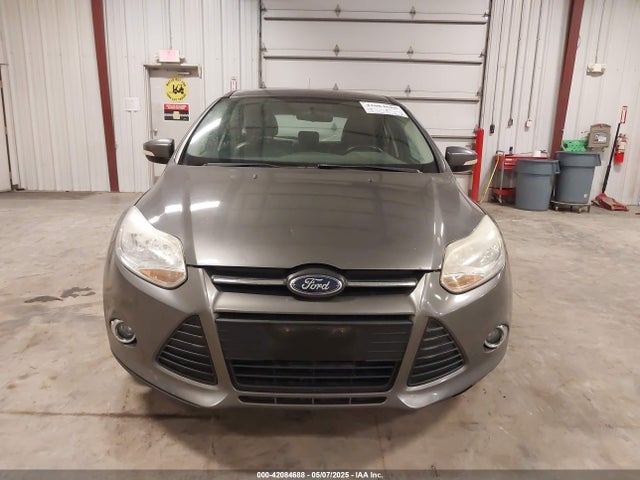 1FADP3K29EL399225 Ford FOCUS SE