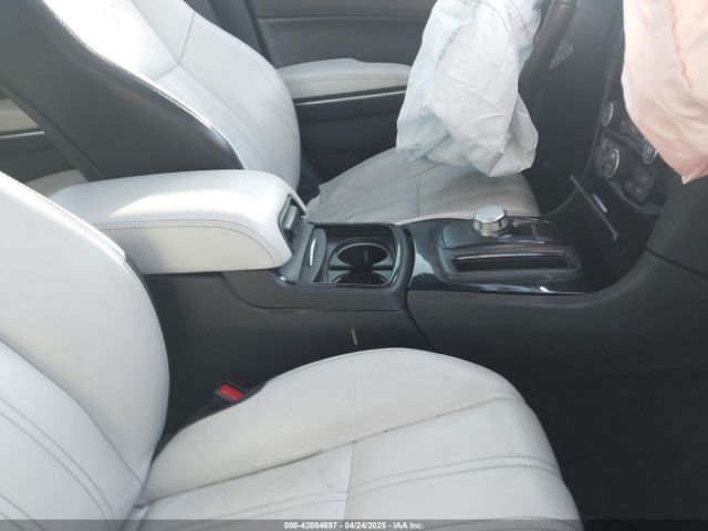 2017 CHRYSLER 300 2C3CCAGG8HH604064 Photo 4